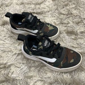 Ultracush Boys Camo Vans